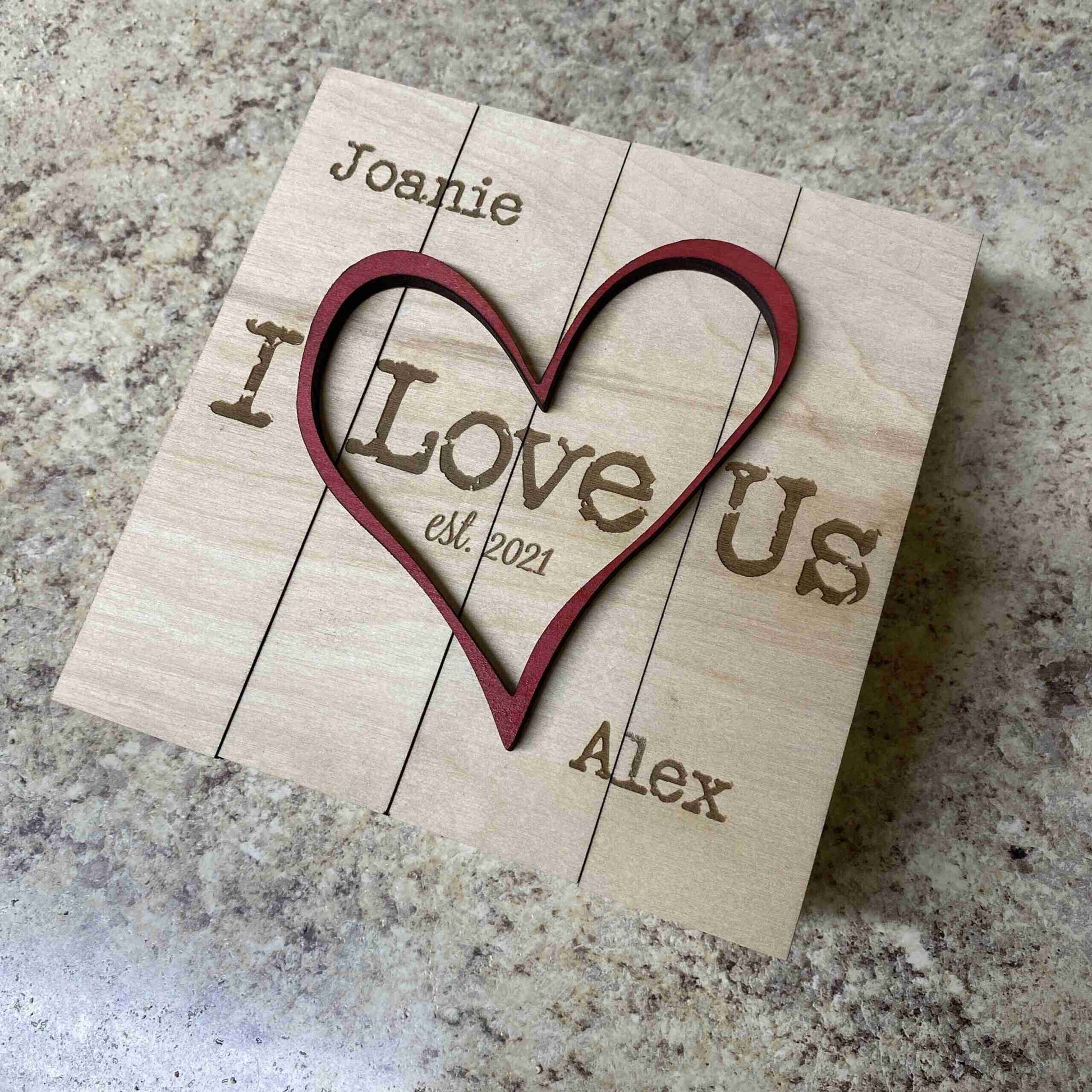 I Love Us Heart Pallet Box image 3