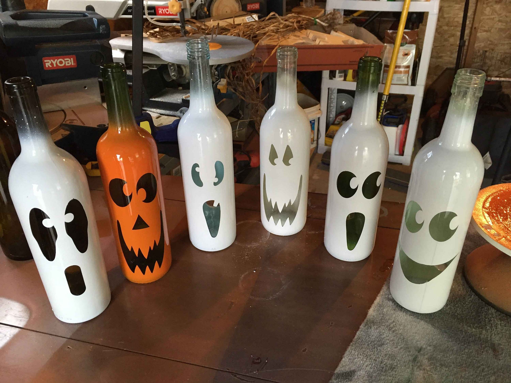 Custom Wine Bottle Lamp: Grinch Christmas Decor, Character Light