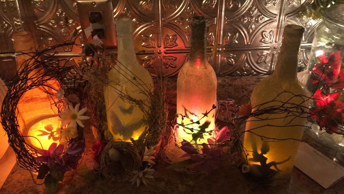 Custom Wine Bottle Lamp: Grinch Christmas Decor, Character Light