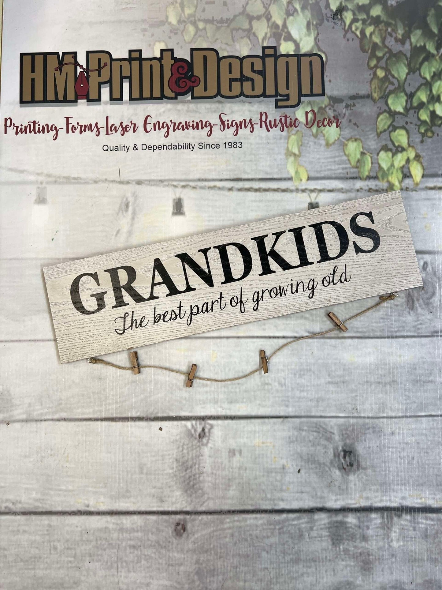 Grandkids Photo Display Sign: Painted Wood Decor (6x22 inches)